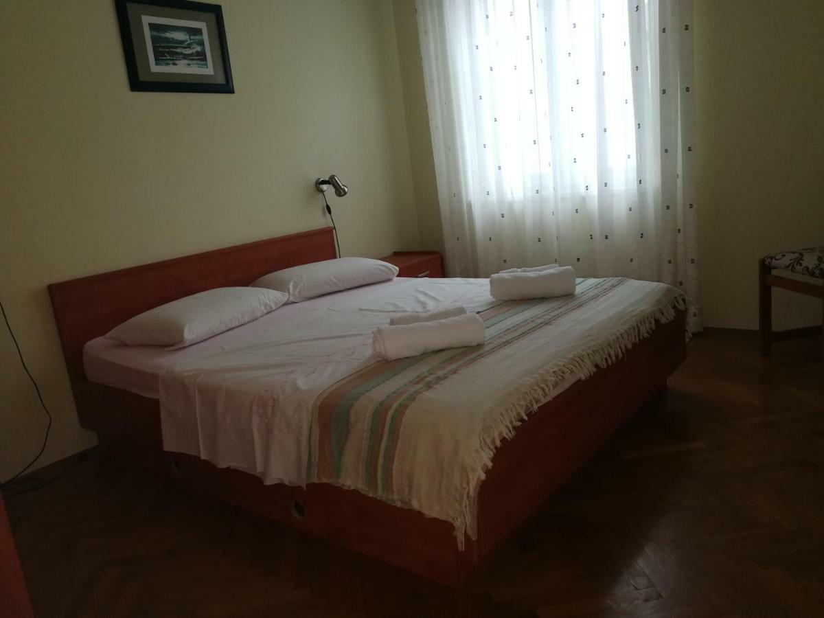 Apartment Violeta 1 Funtana Exteriér fotografie